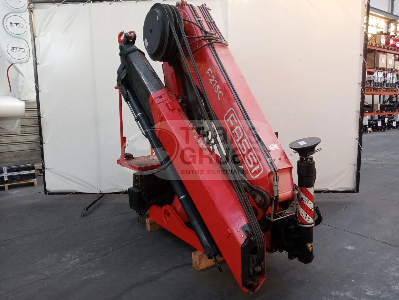 Grúa hidráulica Fassi F215AC.2.24 - Кран за натоварување: слика 3 Grúa hidráulica Fassi F215AC.2.24 - Кран за натоварување: слика 3