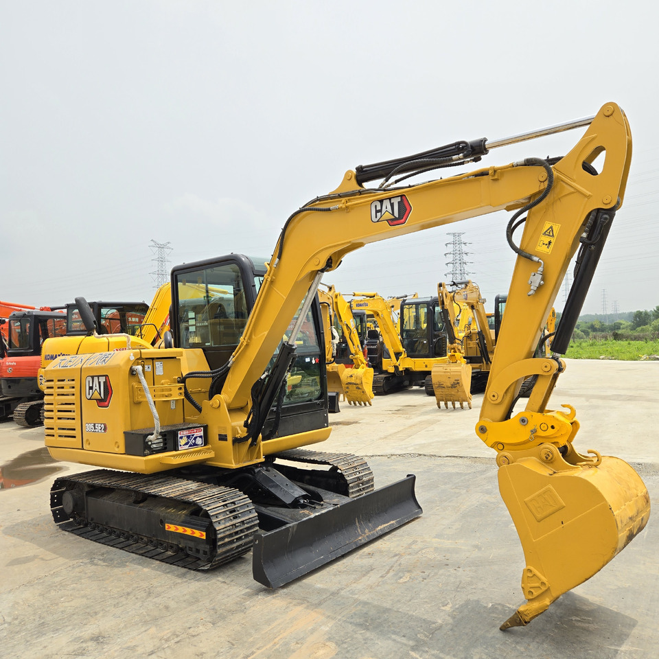 CATERPILLAR 305.5E2 - Мини багер: слика 1 CATERPILLAR 305.5E2 - Мини багер: слика 1