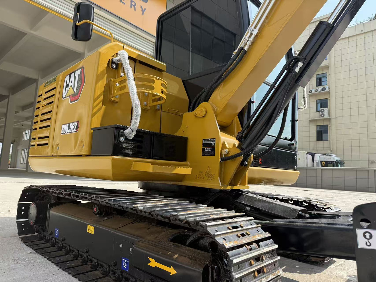 CATERPILLAR 305.5E2 - Мини багер: слика 4 CATERPILLAR 305.5E2 - Мини багер: слика 4