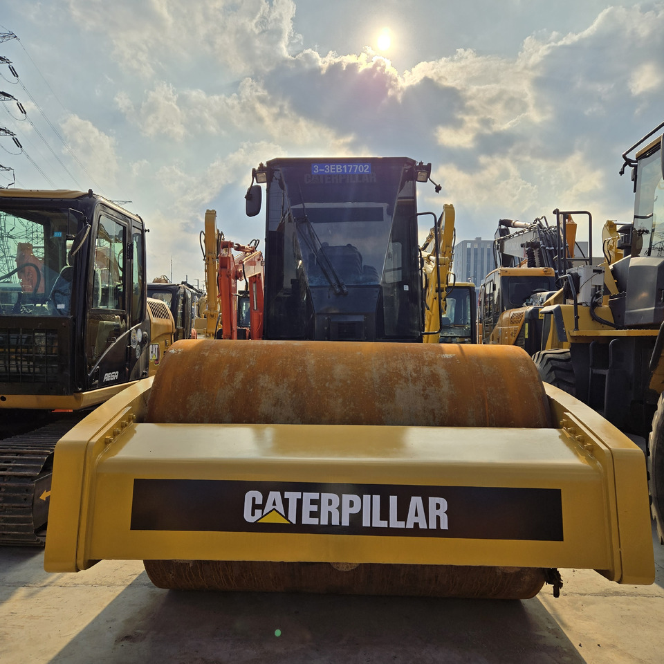 CATERPILLAR CS76 XT - Ваљак за пат: слика 2 CATERPILLAR CS76 XT - Ваљак за пат: слика 2