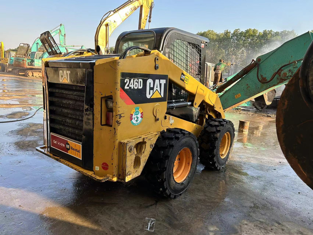 Caterpillar 246D - Компактен натоварувач: слика 3 Caterpillar 246D - Компактен натоварувач: слика 3