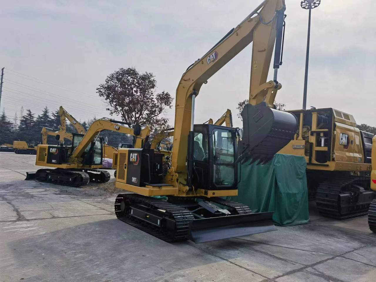 Caterpillar 307 - Багер гасеничар: слика 2 Caterpillar 307 - Багер гасеничар: слика 2
