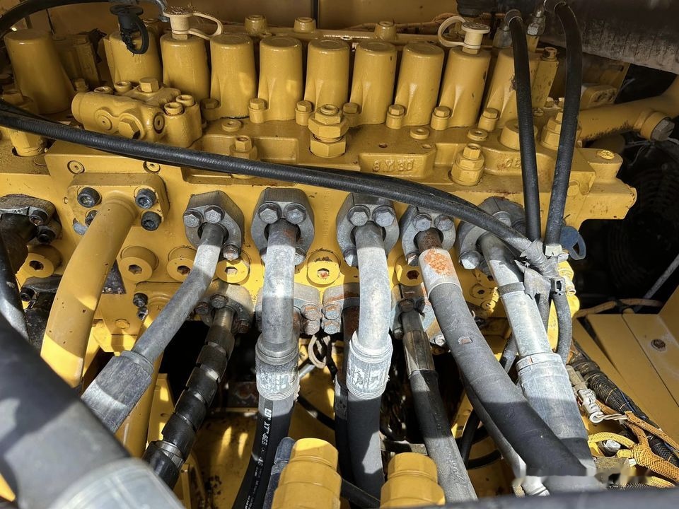 Caterpillar 330GC - Багер гасеничар: слика 5 Caterpillar 330GC - Багер гасеничар: слика 5