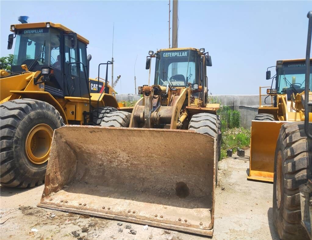 Caterpillar 950 F - Натоварувач на тркала: слика 1 Caterpillar 950 F - Натоварувач на тркала: слика 1