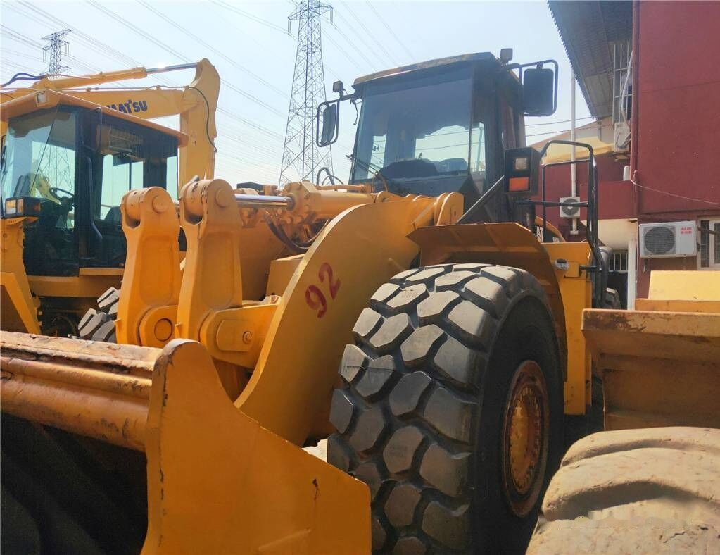 Caterpillar 980 H - Натоварувач на тркала: слика 1 Caterpillar 980 H - Натоварувач на тркала: слика 1
