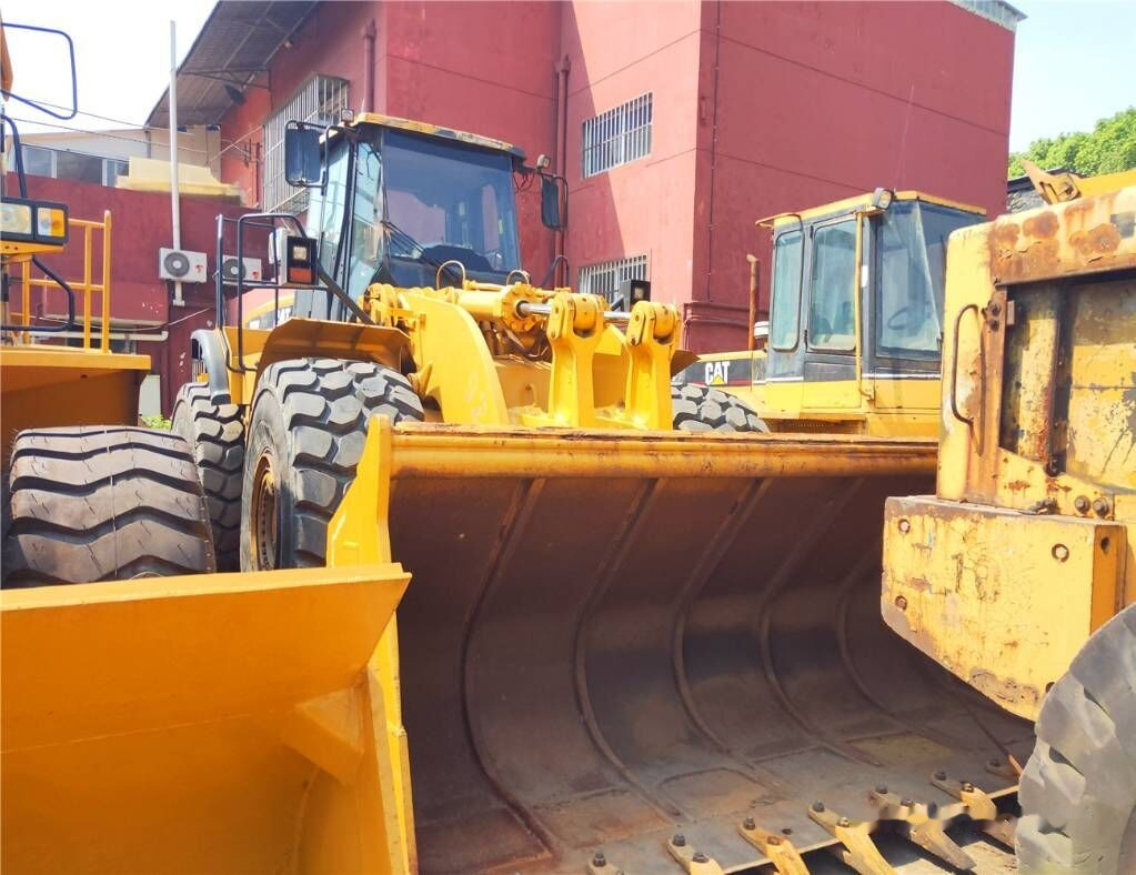 Caterpillar 980 H - Натоварувач на тркала: слика 2 Caterpillar 980 H - Натоварувач на тркала: слика 2