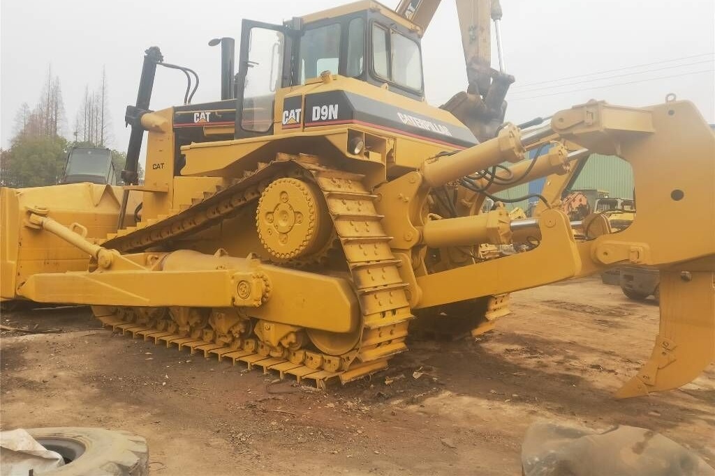 Caterpillar D 9 N - Булдожер: слика 4 Caterpillar D 9 N - Булдожер: слика 4