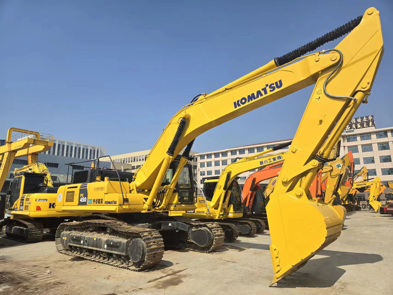 KOMATSU PC450-8 - Багер: слика 1 KOMATSU PC450-8 - Багер: слика 1