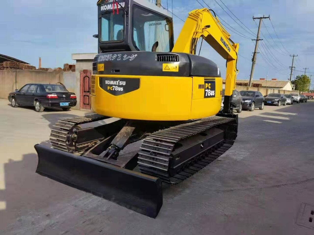 Komatsu PC78US - Мини багер: слика 3 Komatsu PC78US - Мини багер: слика 3