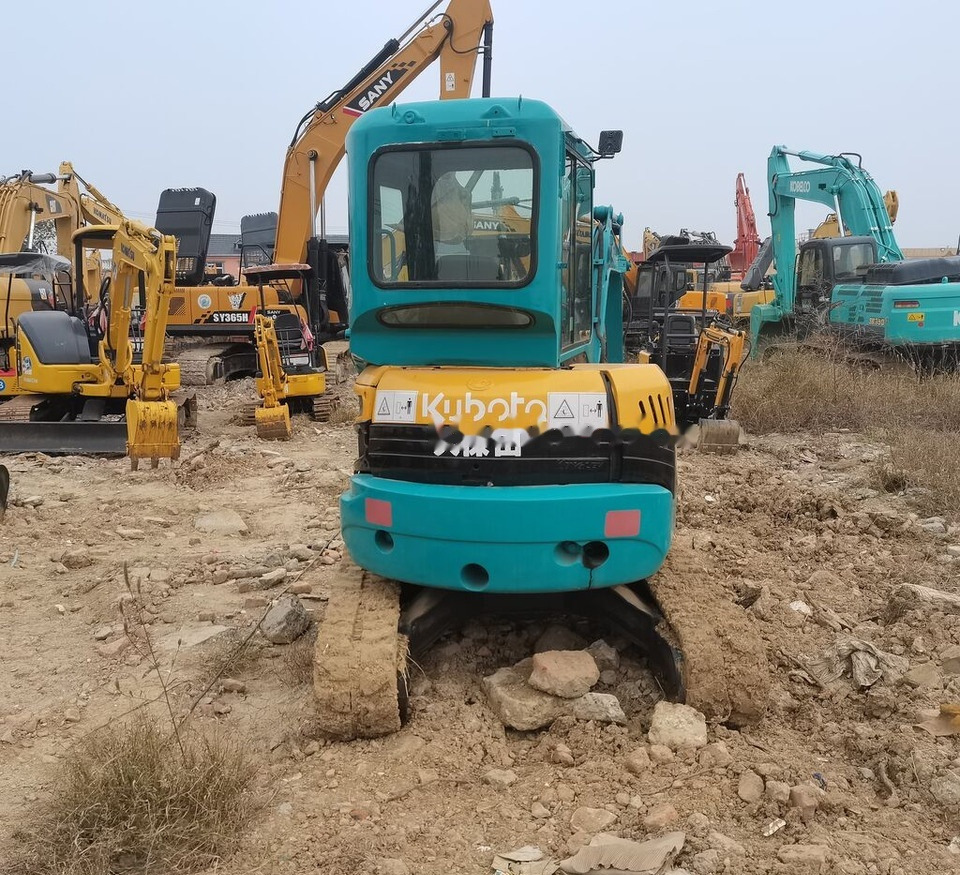 Kubota U35 - Мини багер: слика 2 Kubota U35 - Мини багер: слика 2