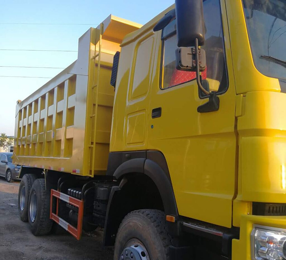 Sinotruk HOWO 6*4 Dump turck - Кипер: слика 3 Sinotruk HOWO 6*4 Dump turck - Кипер: слика 3
