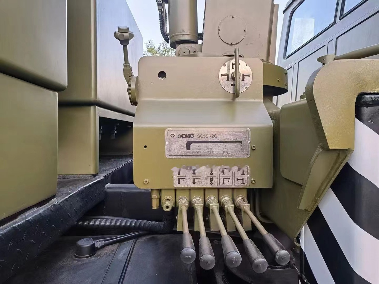 XCMG - Мобилен кран: слика 4 XCMG - Мобилен кран: слика 4