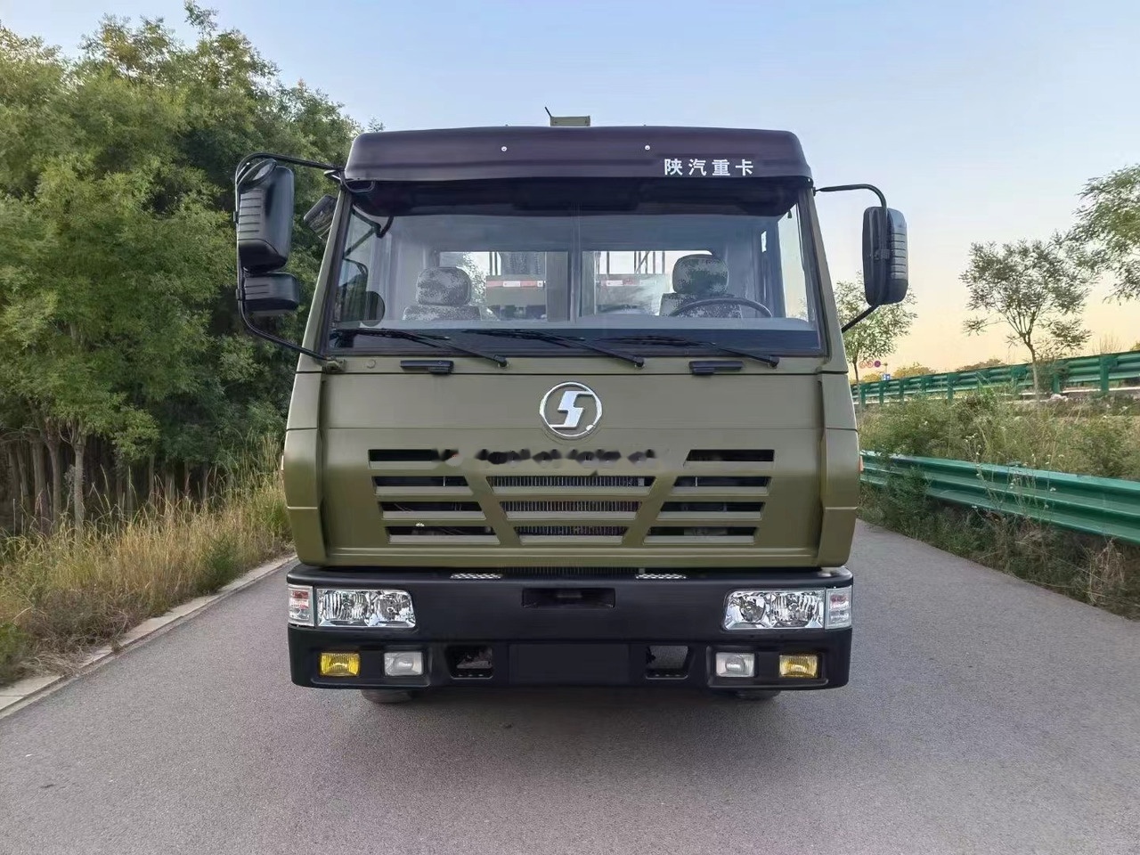 XCMG - Мобилен кран: слика 5 XCMG - Мобилен кран: слика 5