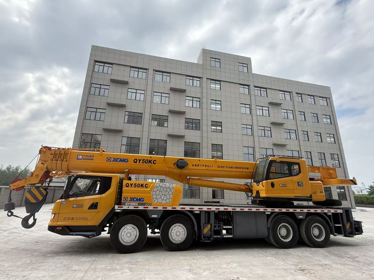 XCMG QY50KC - Мобилен кран: слика 5 XCMG QY50KC - Мобилен кран: слика 5