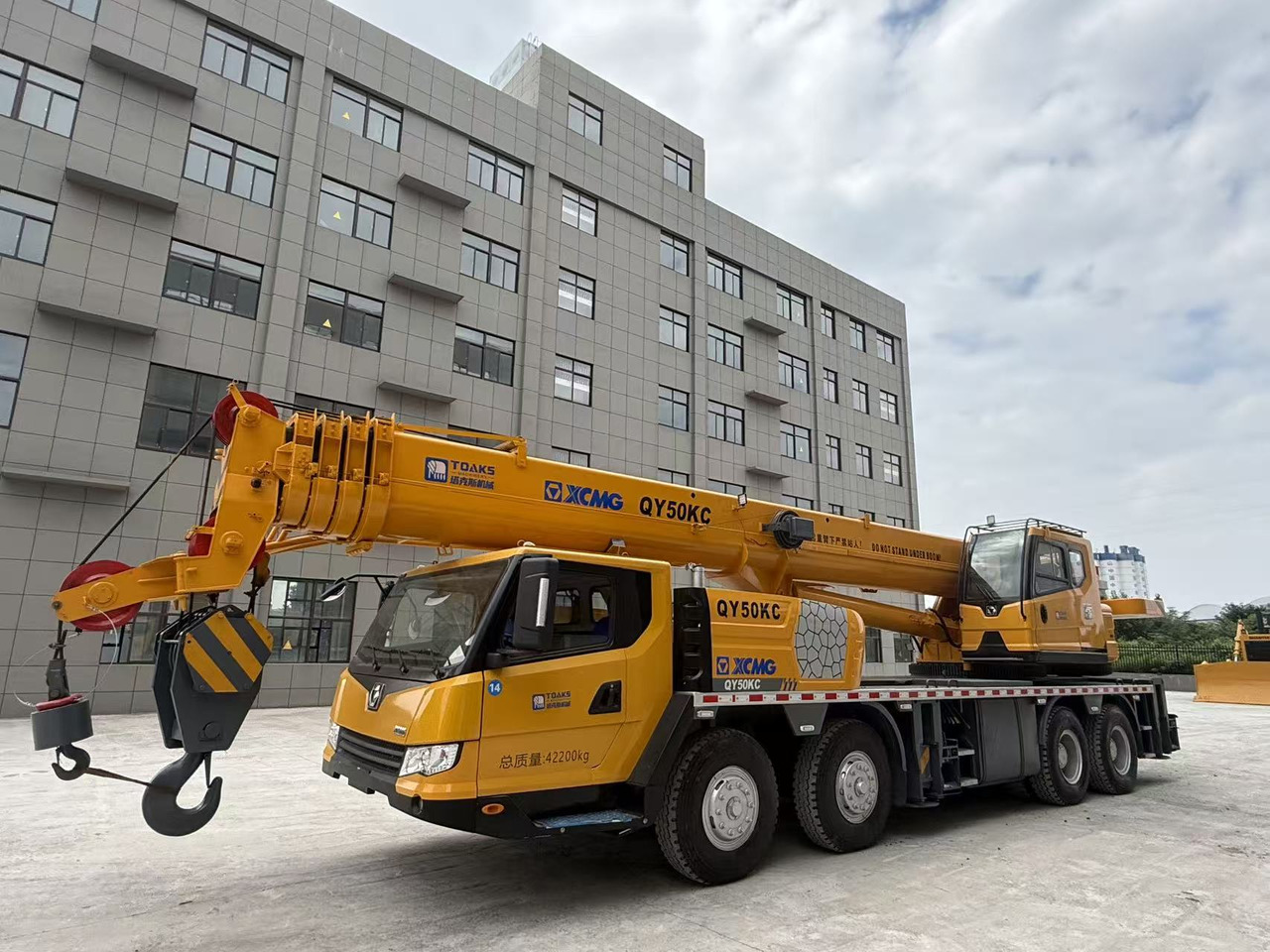 XCMG QY50KC - Мобилен кран: слика 3 XCMG QY50KC - Мобилен кран: слика 3