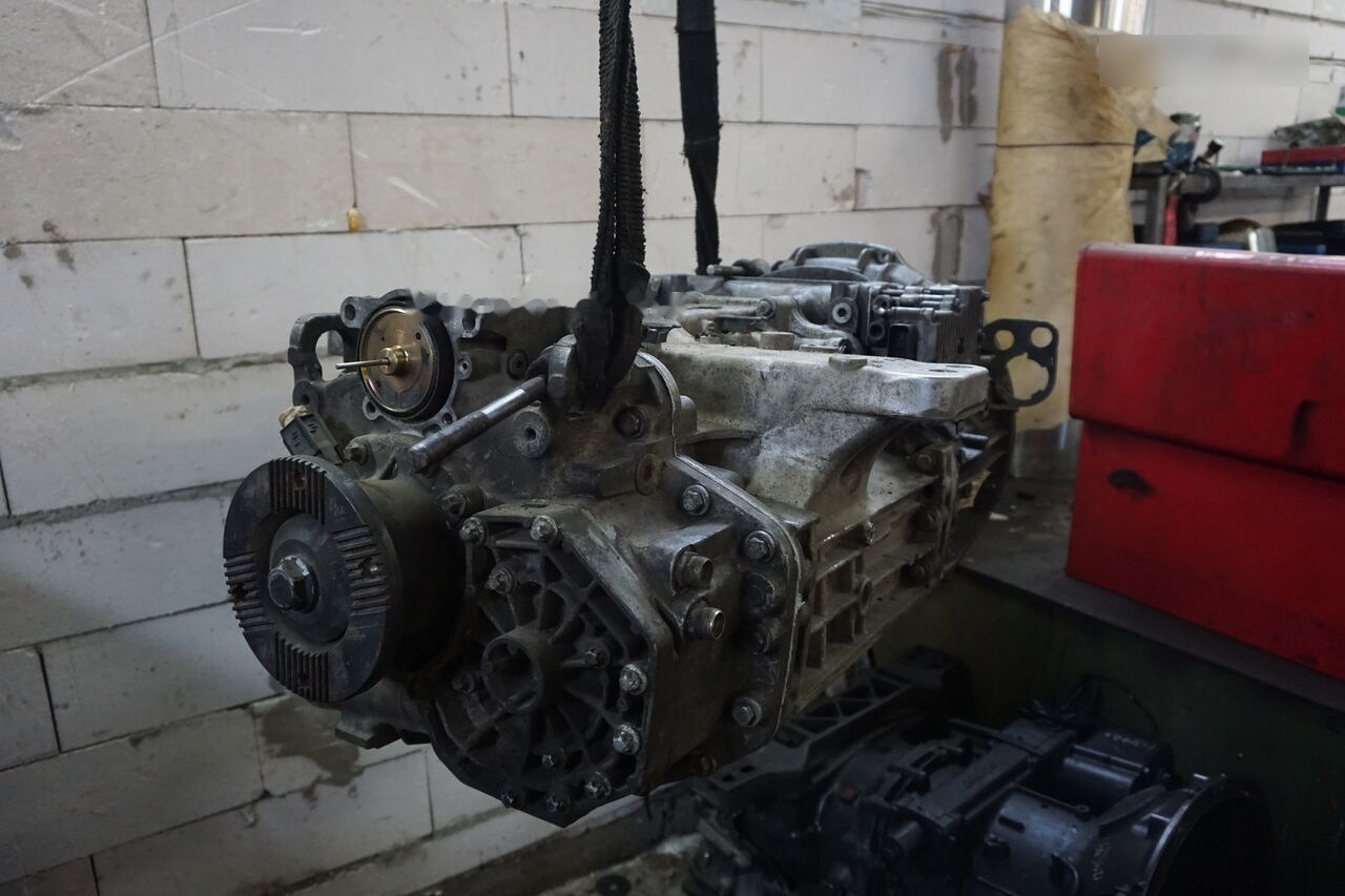 G211-16 Mercedes-Benz ACTROS truck - Менувач за Камион: слика 2 G211-16 Mercedes-Benz ACTROS truck - Менувач за Камион: слика 2