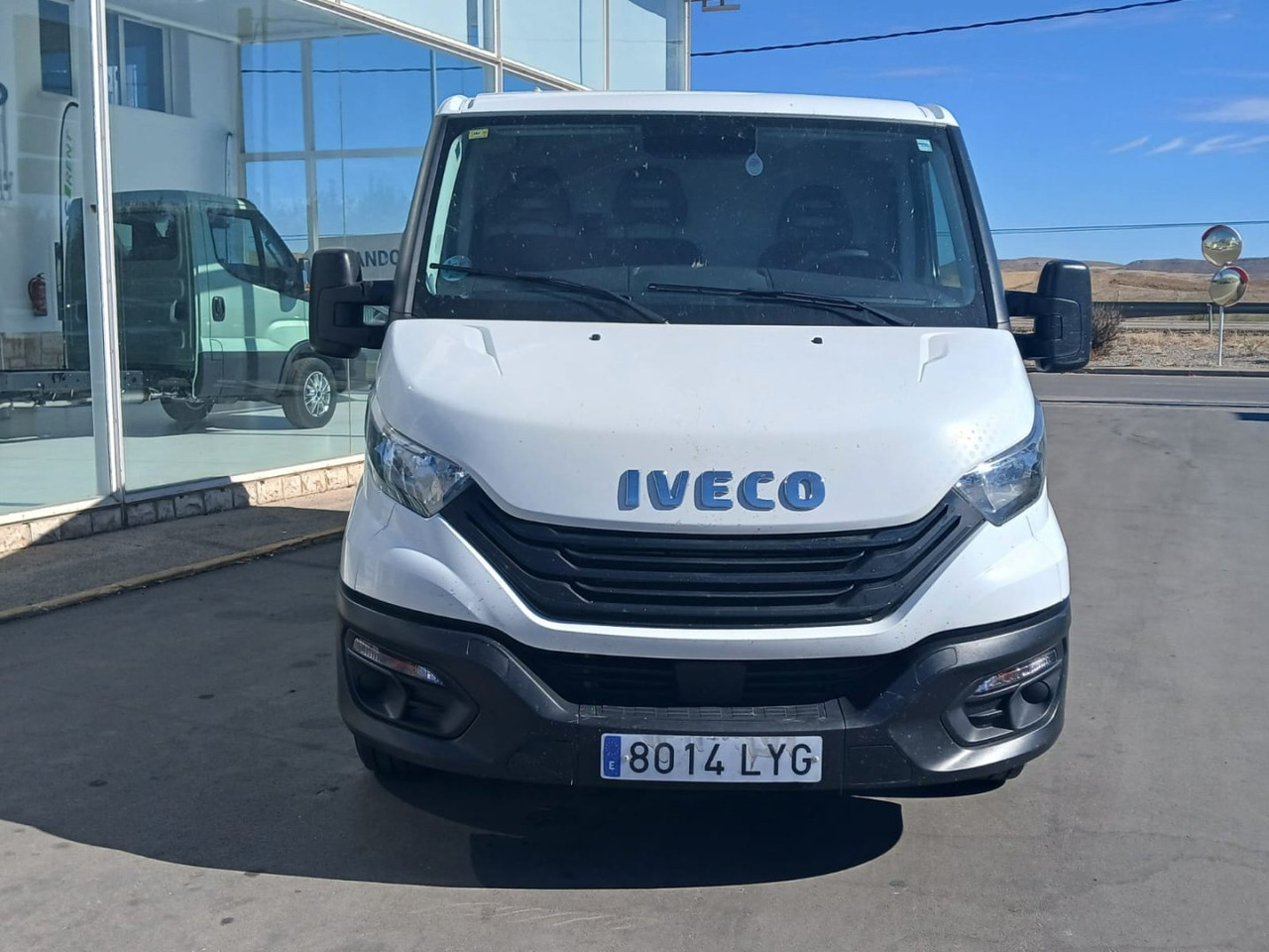 Furgón IVECO 35S16 V 9m3 - Товарно комбе: слика 2 Furgón IVECO 35S16 V 9m3 - Товарно комбе: слика 2