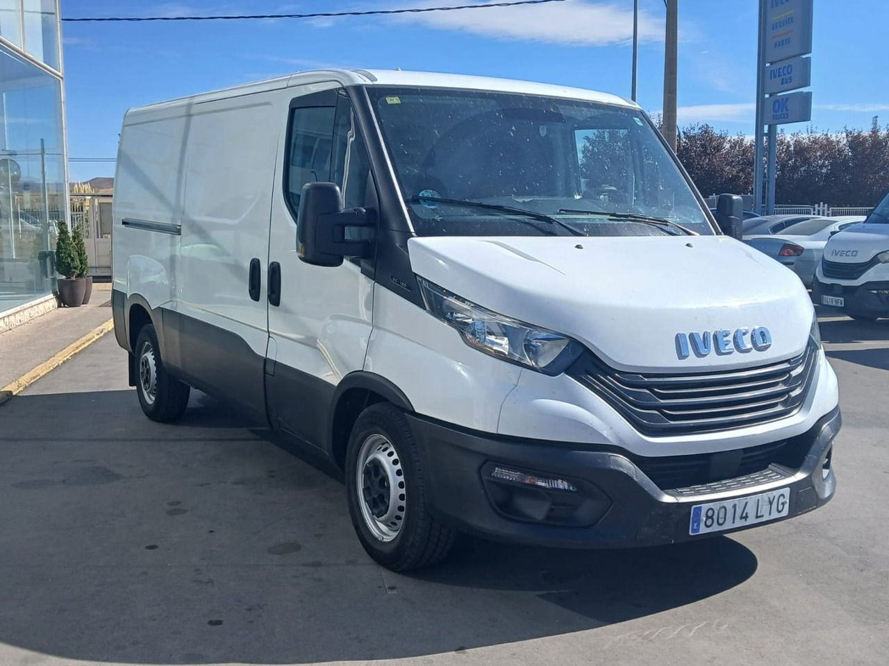 Furgón IVECO 35S16 V 9m3 - Товарно комбе: слика 3 Furgón IVECO 35S16 V 9m3 - Товарно комбе: слика 3