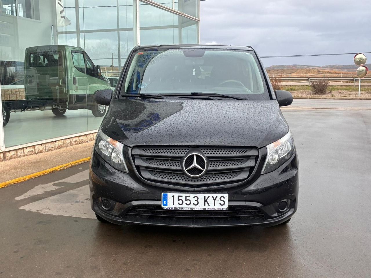 Furgón Mercedes Vito Tourer Pro 115 dci automática. - Товарно комбе: слика 2 Furgón Mercedes Vito Tourer Pro 115 dci automática. - Товарно комбе: слика 2