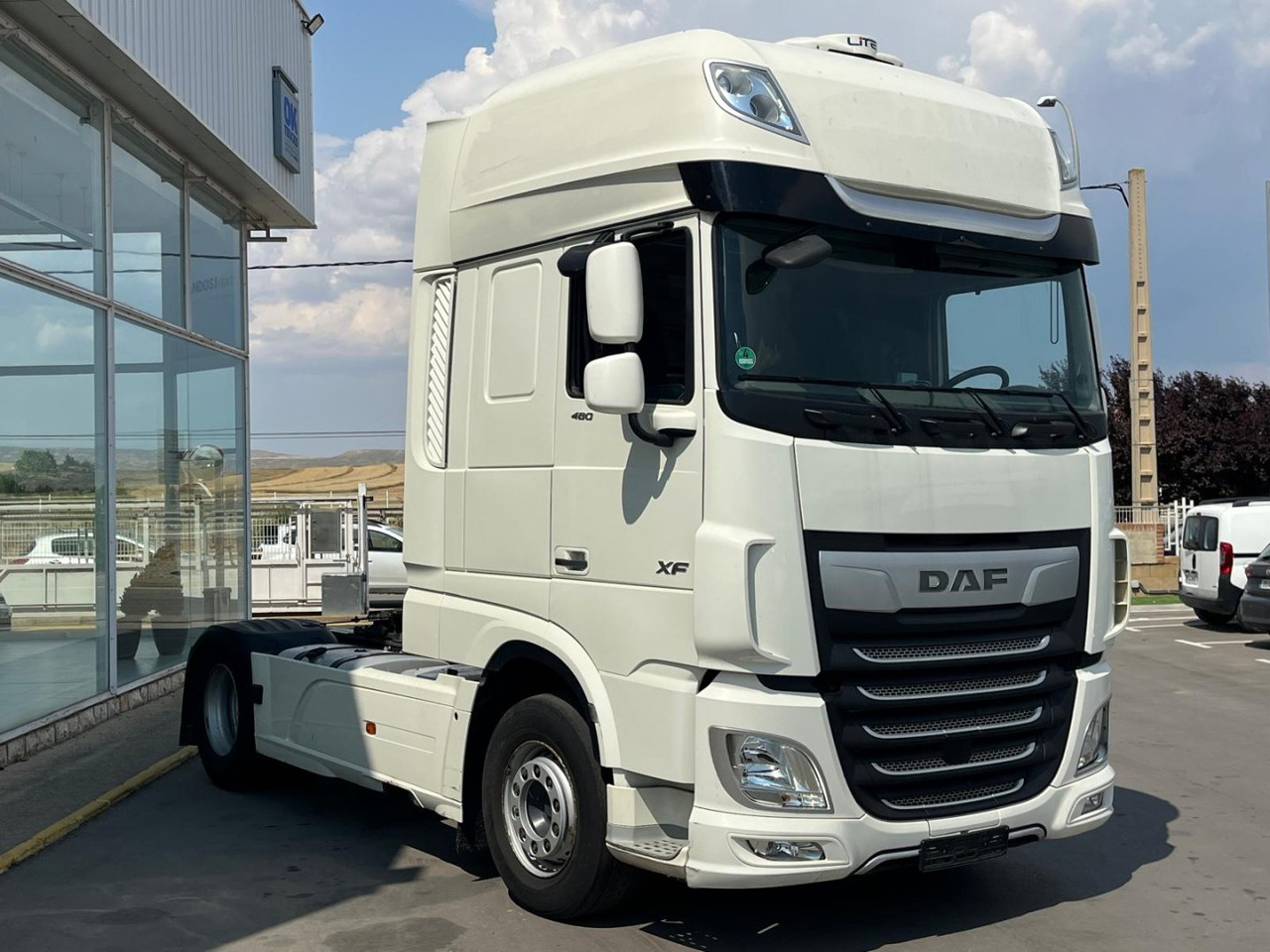 Cabeza Tractora DAF 480 AUTOMATICA CON INTARDER - Камион влекач: слика 3 Cabeza Tractora DAF 480 AUTOMATICA CON INTARDER - Камион влекач: слика 3