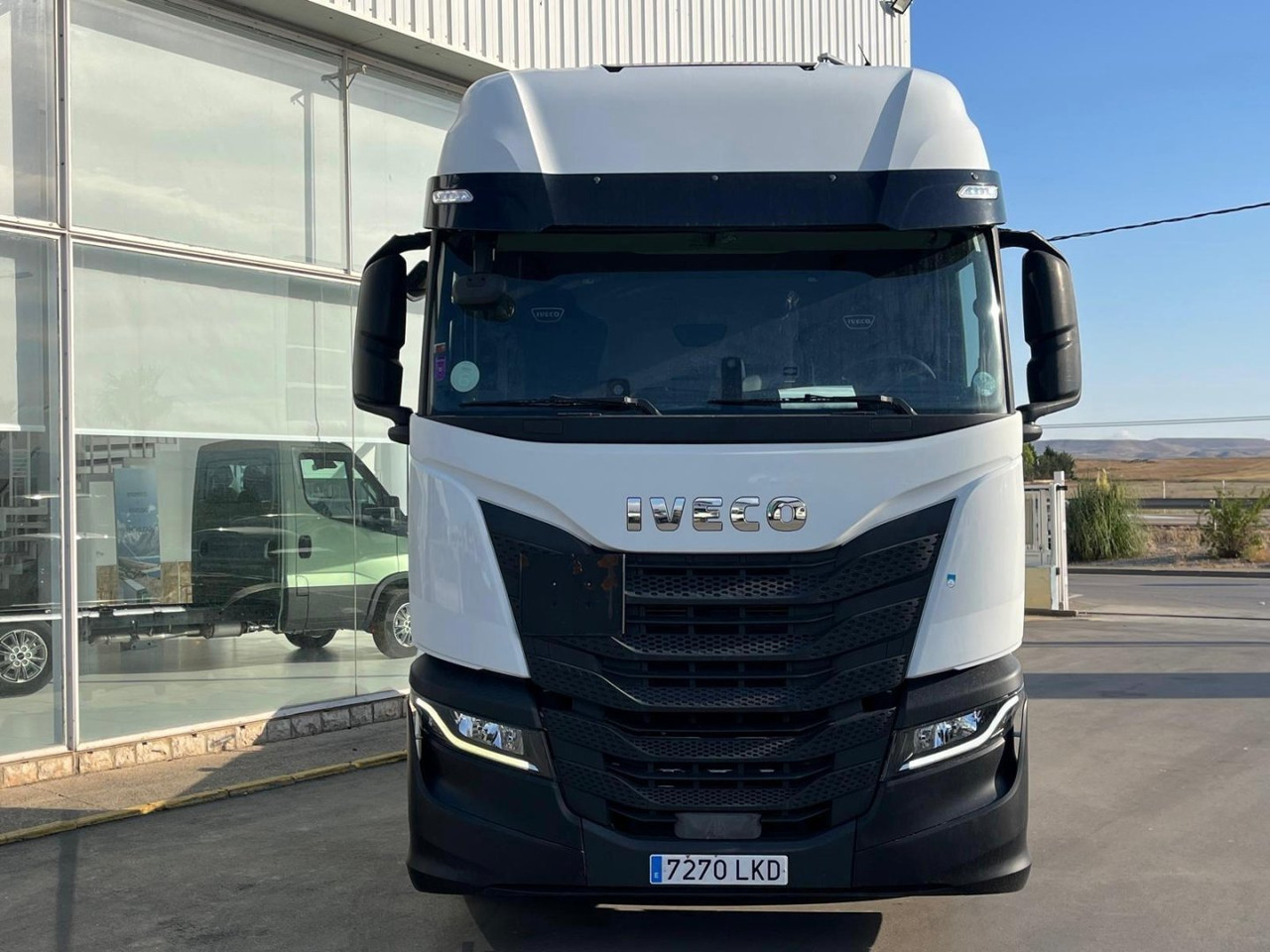 Cabeza Tractora IVECO 460 AUTOMATICO CON INTARDER - Камион влекач: слика 2 Cabeza Tractora IVECO 460 AUTOMATICO CON INTARDER - Камион влекач: слика 2