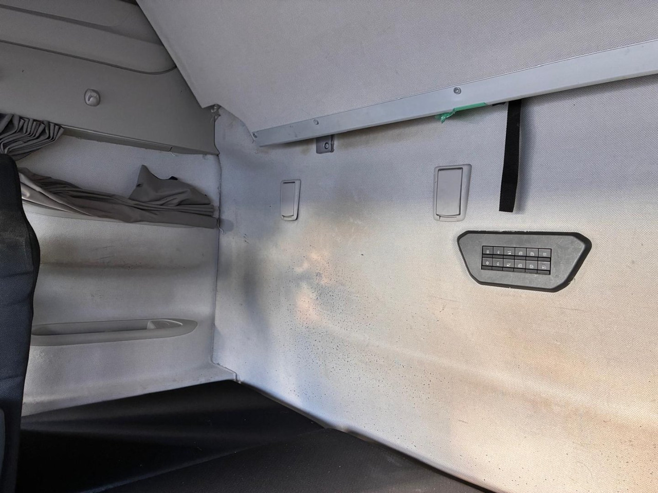 Камион влекач Cabeza Tractora IVECO 460 AUTOMATICO  INTARDER ADR: слика 14