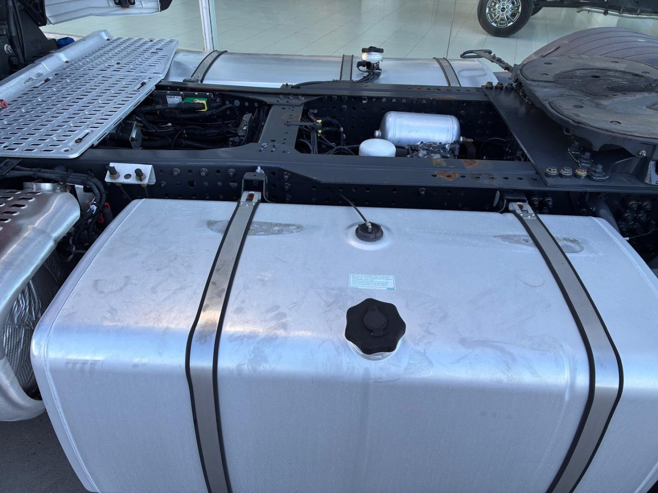 Камион влекач Cabeza Tractora IVECO 460 AUTOMATICO  INTARDER ADR: слика 16