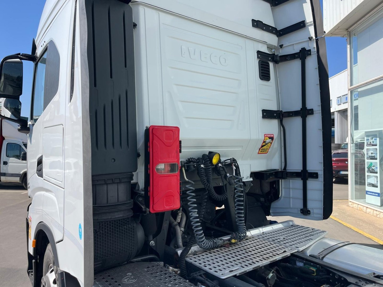 Cabeza Tractora IVECO 460 AUTOMATICO INTARDER ADR - Камион влекач: слика 5 Cabeza Tractora IVECO 460 AUTOMATICO INTARDER ADR - Камион влекач: слика 5