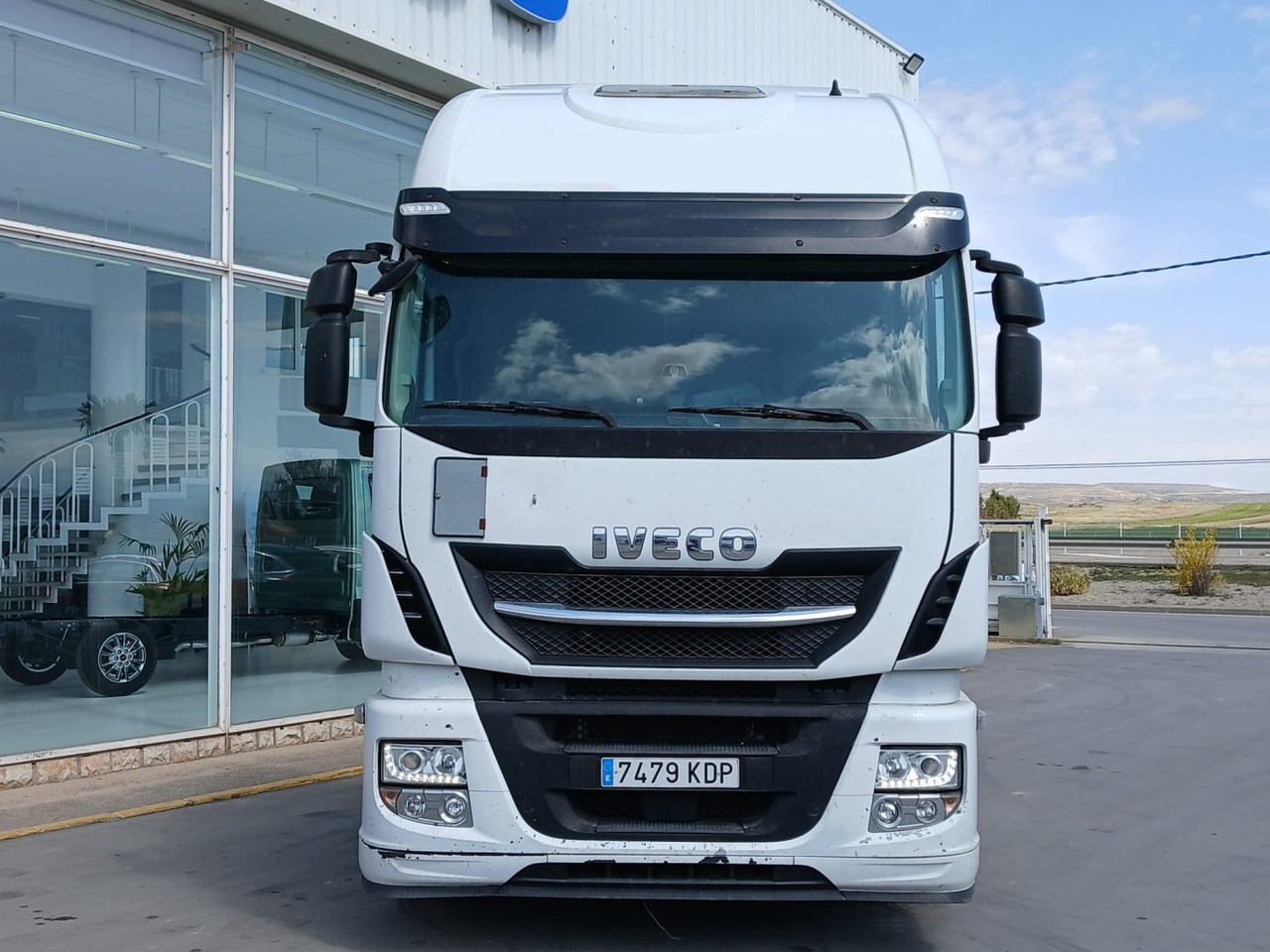 Cabeza Tractora IVECO 510 AUTOMATICO CON INTARDER - Камион влекач: слика 2 Cabeza Tractora IVECO 510 AUTOMATICO CON INTARDER - Камион влекач: слика 2