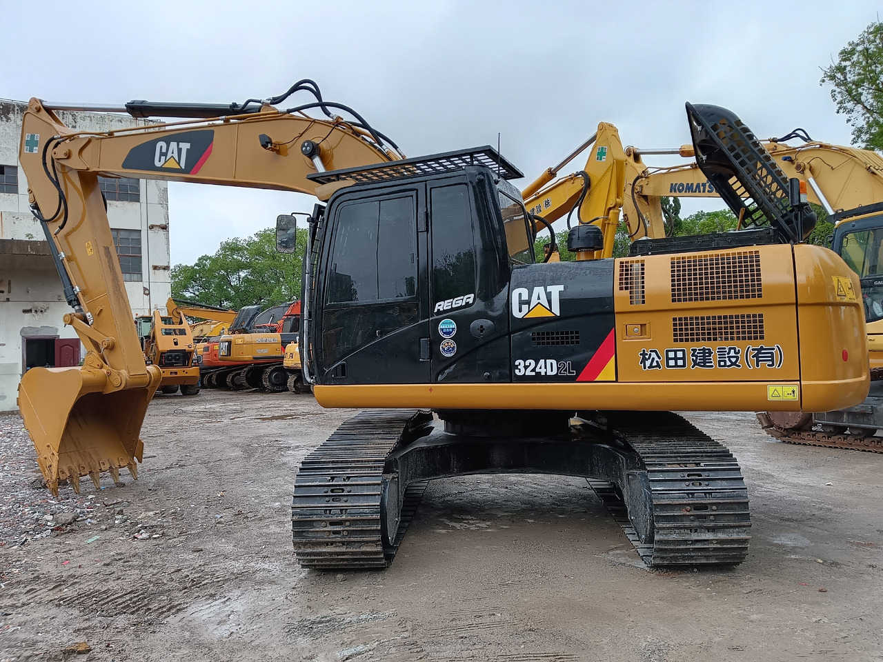 CAT 324D2L 324D 330D2L - Багер гасеничар: слика 1 CAT 324D2L 324D 330D2L - Багер гасеничар: слика 1