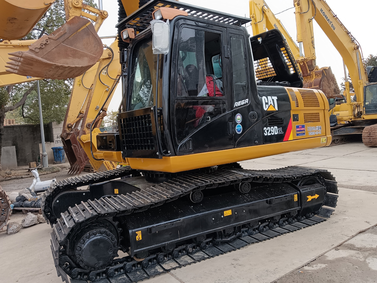 CAT 329D2L - Багер гасеничар: слика 2 CAT 329D2L - Багер гасеничар: слика 2