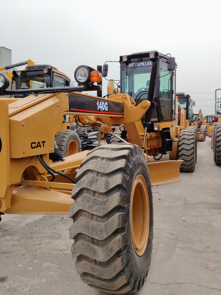 CATERPILLAR 140G CAT 140H 140K - Порамнувач: слика 2 CATERPILLAR 140G CAT 140H 140K - Порамнувач: слика 2