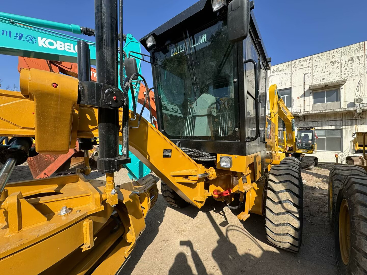 CATERPILLAR 140K CAT 140 K 140G 140H - Порамнувач: слика 4 CATERPILLAR 140K CAT 140 K 140G 140H - Порамнувач: слика 4