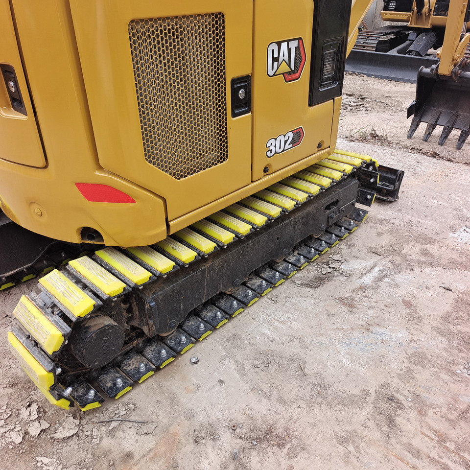 CATERPILLAR 302 CR CAT WITH RUBBER PAD - Мини багер: слика 2 CATERPILLAR 302 CR CAT WITH RUBBER PAD - Мини багер: слика 2