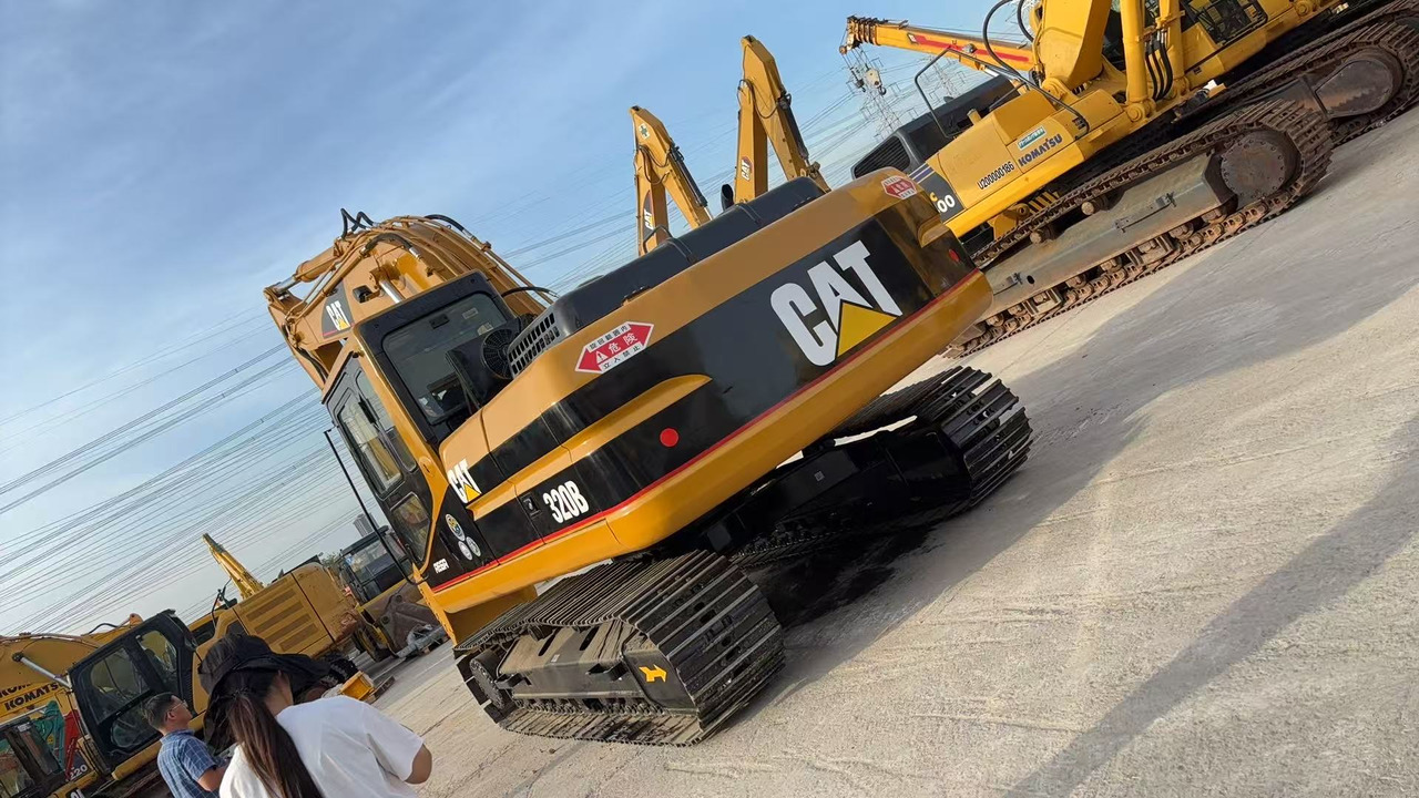 CATERPILLAR 320BL - Багер гасеничар: слика 1 CATERPILLAR 320BL - Багер гасеничар: слика 1
