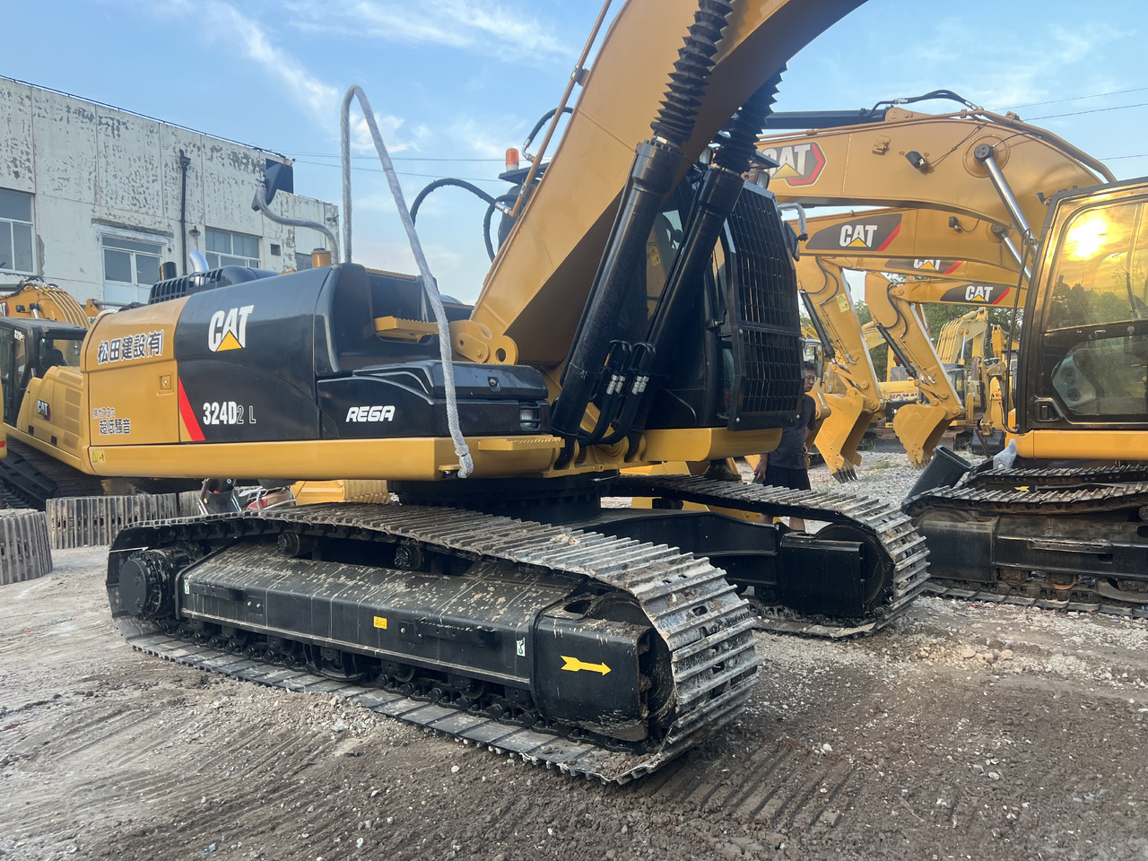 CATERPILLAR 324D2L CAT 324D 2 L - Багер гасеничар: слика 4 CATERPILLAR 324D2L CAT 324D 2 L - Багер гасеничар: слика 4