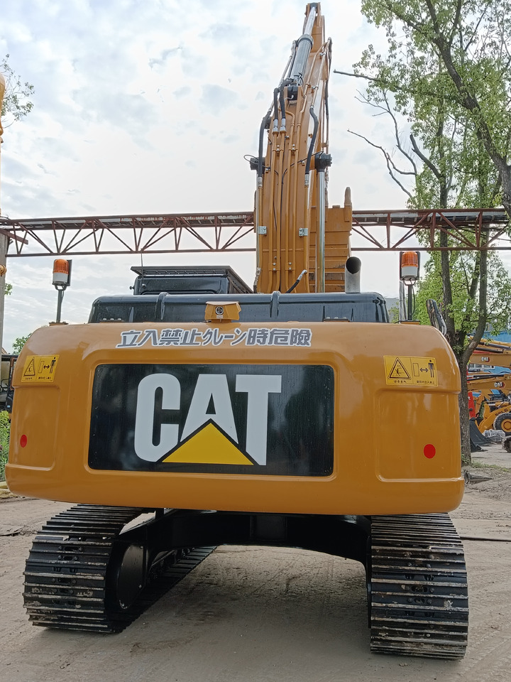 CATERPILLAR 324DL 330D2L - Багер гасеничар: слика 2 CATERPILLAR 324DL 330D2L - Багер гасеничар: слика 2