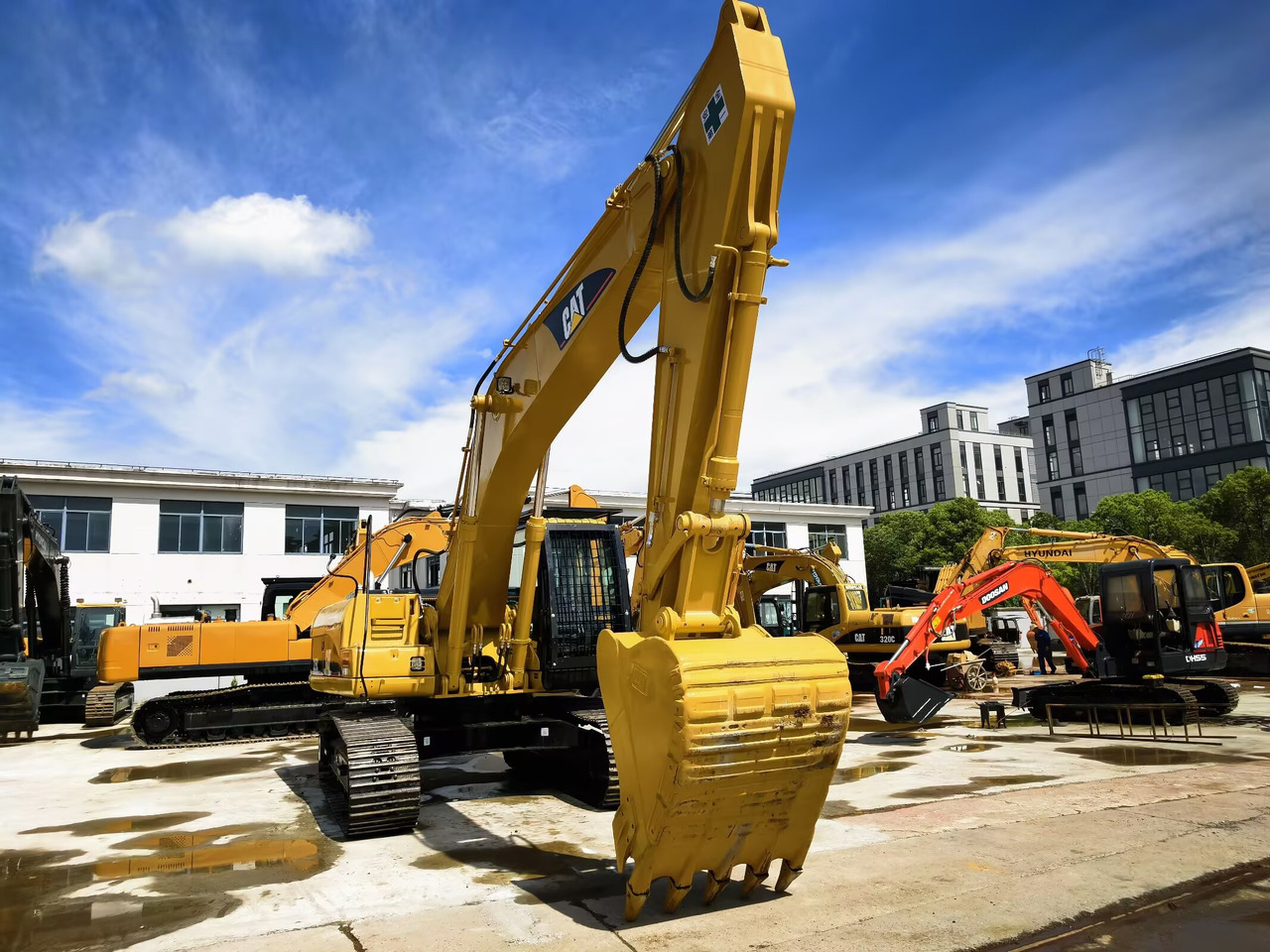CATERPILLAR 325C CAT - Багер гасеничар: слика 2 CATERPILLAR 325C CAT - Багер гасеничар: слика 2