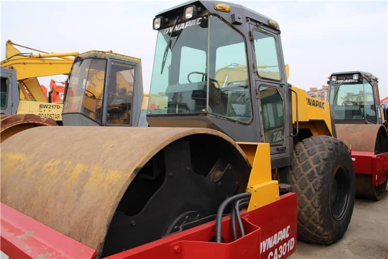 DYNAPAC CA301D - Ваљак за пат: слика 5 DYNAPAC CA301D - Ваљак за пат: слика 5