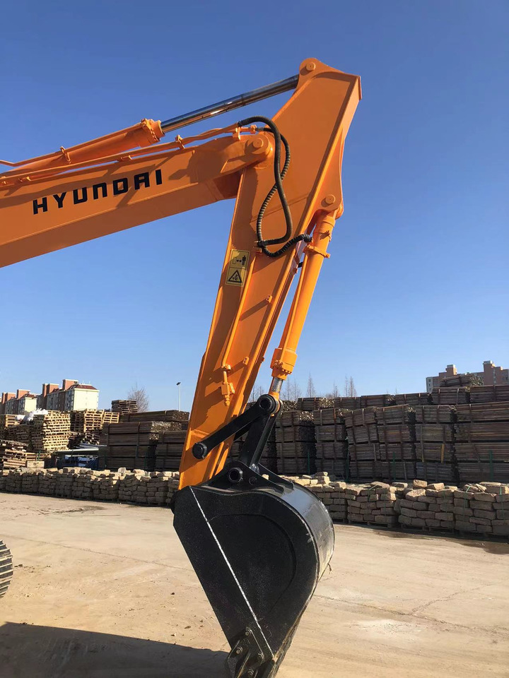 HYUNDAI R215-9 - Багер гасеничар: слика 4 HYUNDAI R215-9 - Багер гасеничар: слика 4