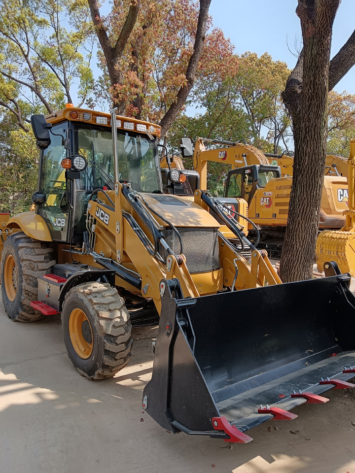 JCB 3CX 4CX 4*4 - Ровокопач: слика 5 JCB 3CX 4CX 4*4 - Ровокопач: слика 5