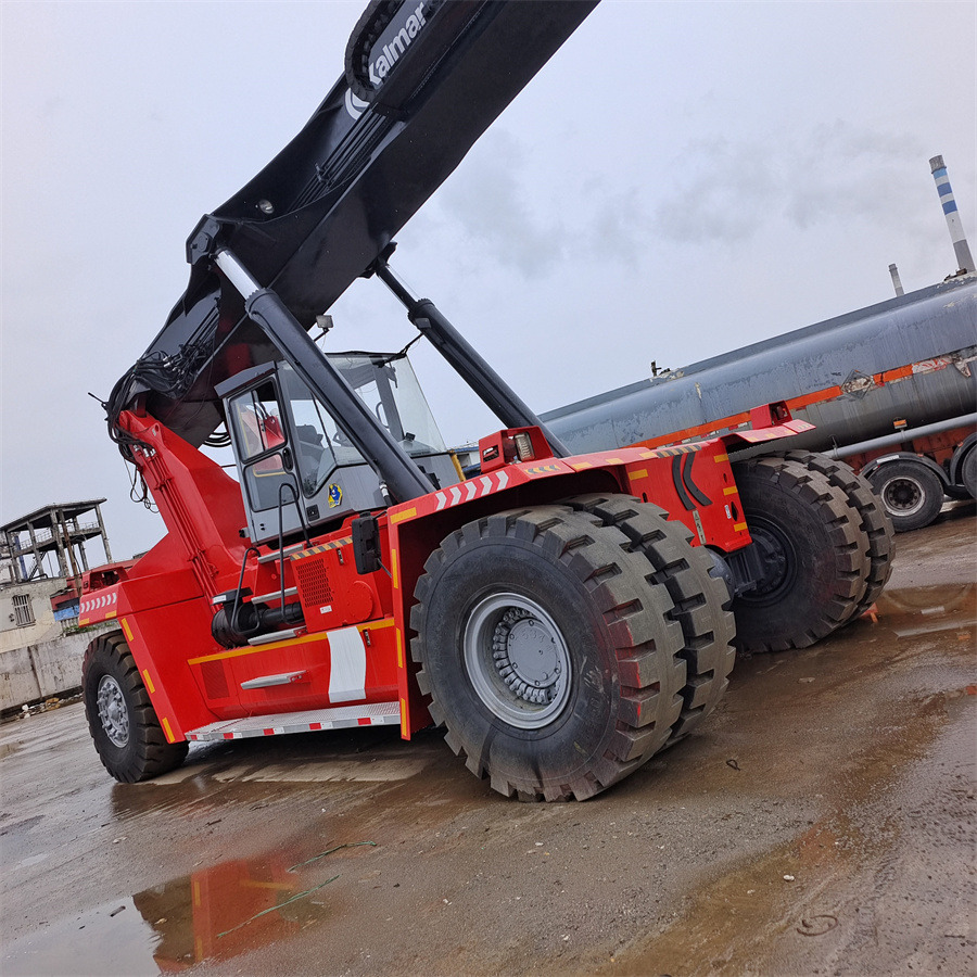 KALMAR DRF 450 - Сложувачки досегнувач: слика 4 KALMAR DRF 450 - Сложувачки досегнувач: слика 4