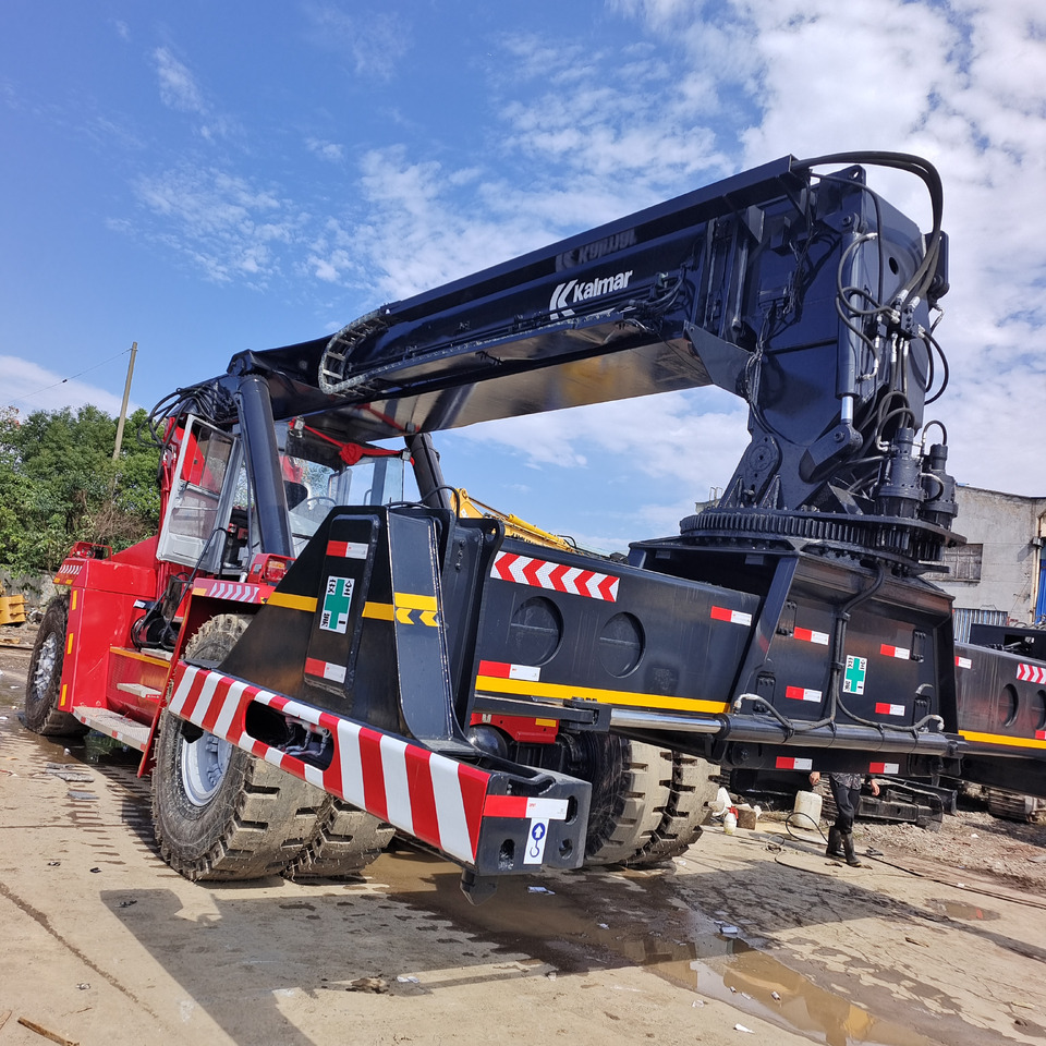 KALMAR DRF450 - Сложувачки досегнувач: слика 4 KALMAR DRF450 - Сложувачки досегнувач: слика 4