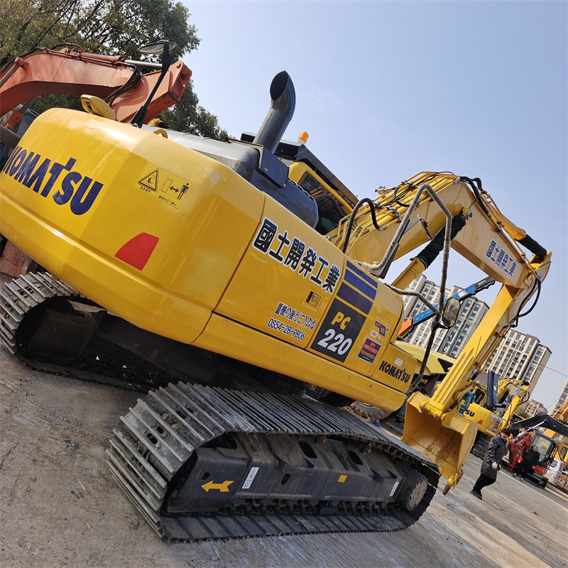 KOMATSU PC220-8N1 - Багер гасеничар: слика 2 KOMATSU PC220-8N1 - Багер гасеничар: слика 2