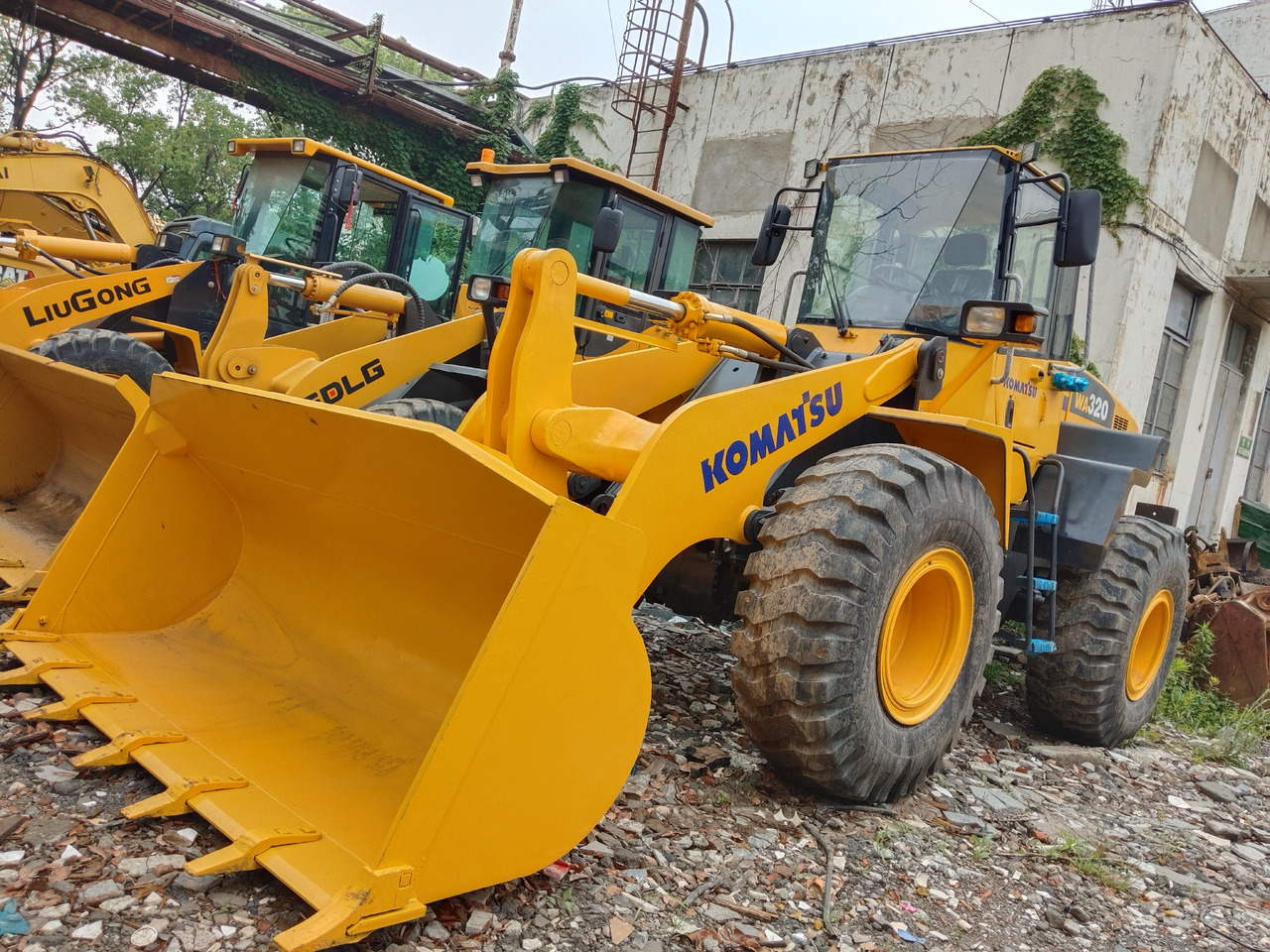 KOMATSU WA320-5 - Натоварувач на тркала: слика 5 KOMATSU WA320-5 - Натоварувач на тркала: слика 5