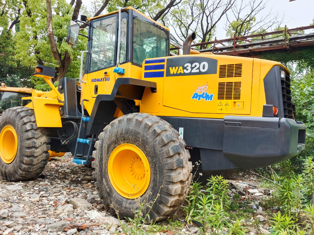 KOMATSU WA320-5 - Натоварувач на тркала: слика 4 KOMATSU WA320-5 - Натоварувач на тркала: слика 4