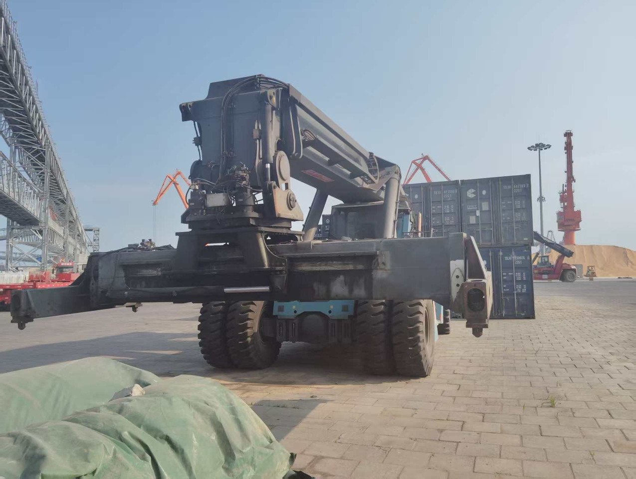 KONECRANES SMV 4531 TB5 45 TON CAPACITY - Сложувачки досегнувач: слика 3 KONECRANES SMV 4531 TB5 45 TON CAPACITY - Сложувачки досегнувач: слика 3