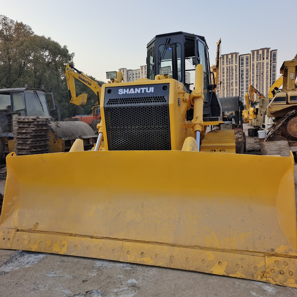 SHANTUI SD16 - Булдожер: слика 1 SHANTUI SD16 - Булдожер: слика 1