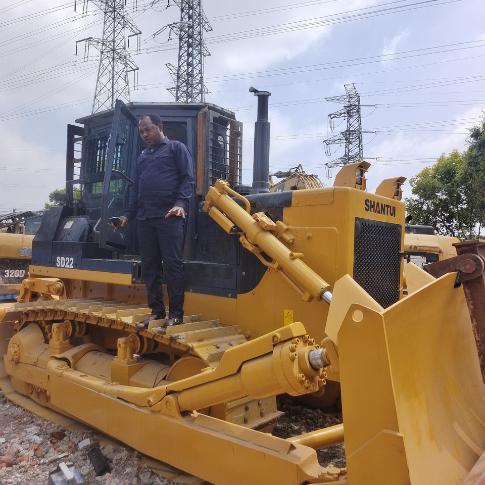 SHANTUI SD22 WITH CLEARING RAKE - Булдожер: слика 2 SHANTUI SD22 WITH CLEARING RAKE - Булдожер: слика 2