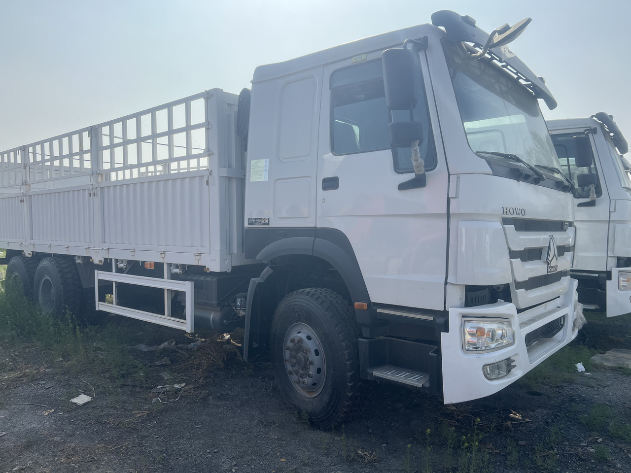 SINOTRUK HOWO 6*4 371 HP 8*4 375 400 420 HORSEPOWER - Камион за добиток: слика 4 SINOTRUK HOWO 6*4 371 HP 8*4 375 400 420 HORSEPOWER - Камион за добиток: слика 4